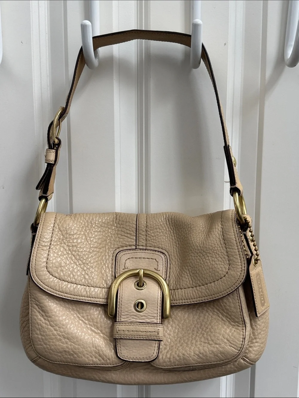 Coach Vintage Soho Buckle Flap Shoulder Bag - Style 11842 Cream Pebbled Leather